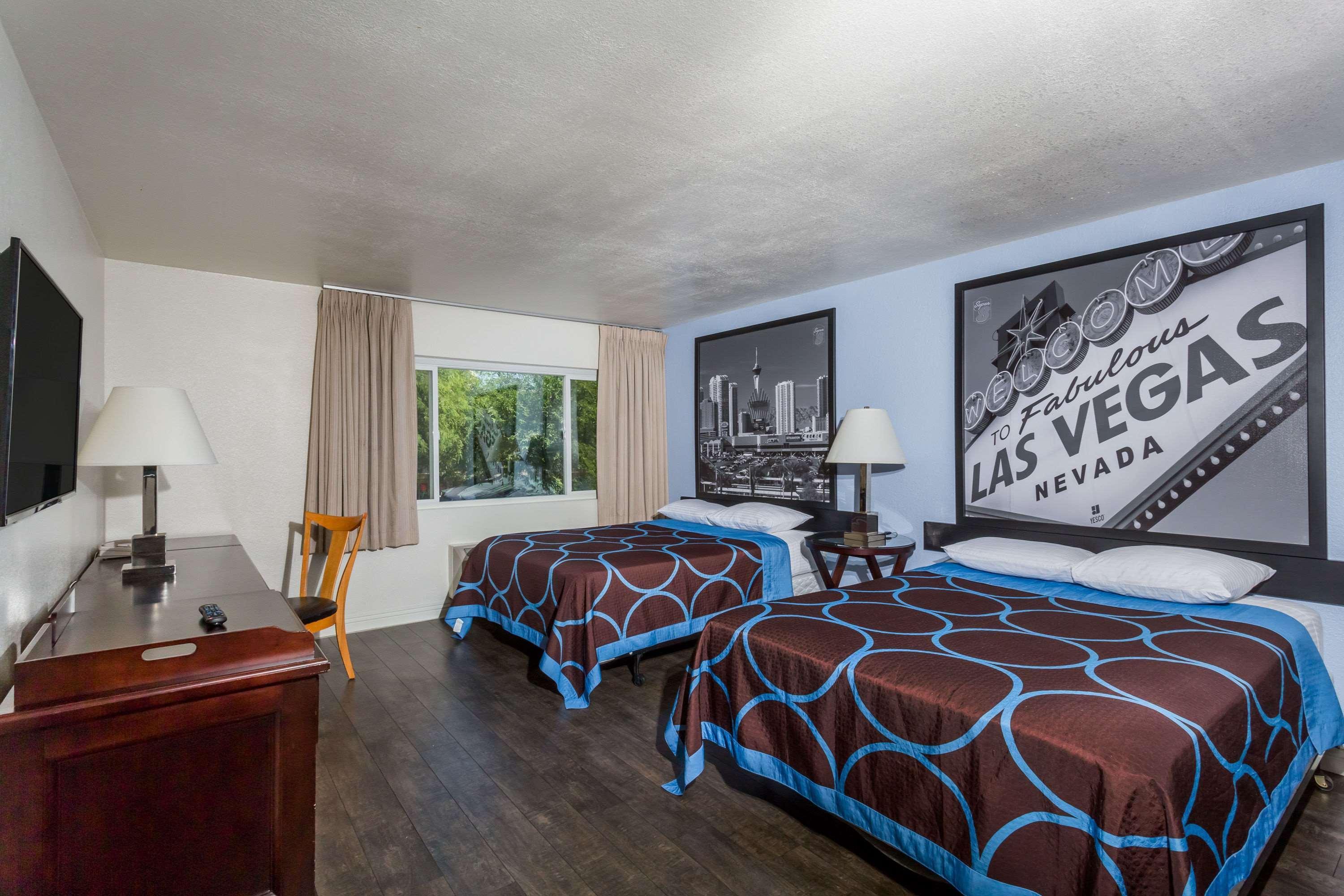 Super 8 By Wyndham Las Vegas North Strip/Fremont St. Area Экстерьер фото