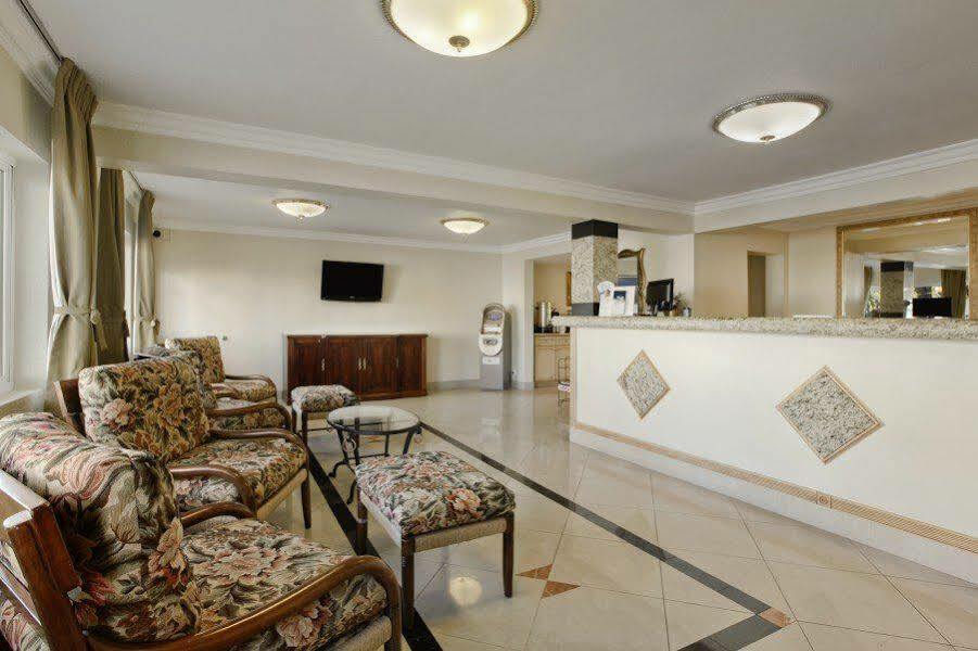 Super 8 By Wyndham Las Vegas North Strip/Fremont St. Area Экстерьер фото