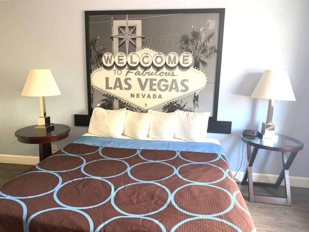 Super 8 By Wyndham Las Vegas North Strip/Fremont St. Area Экстерьер фото
